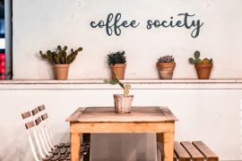 Décoration petite terrasse : 7 idées pour maximiser l'espace