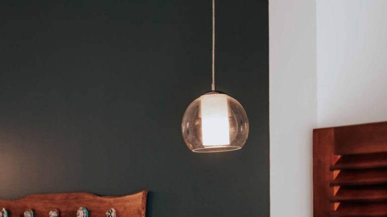 Tendances déco intérieure 2026 : minimalisme et couleurs
